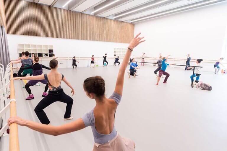 English-National-Ballet_London-City-Island-studio-in-use_ENB-FB-image-768x512-1